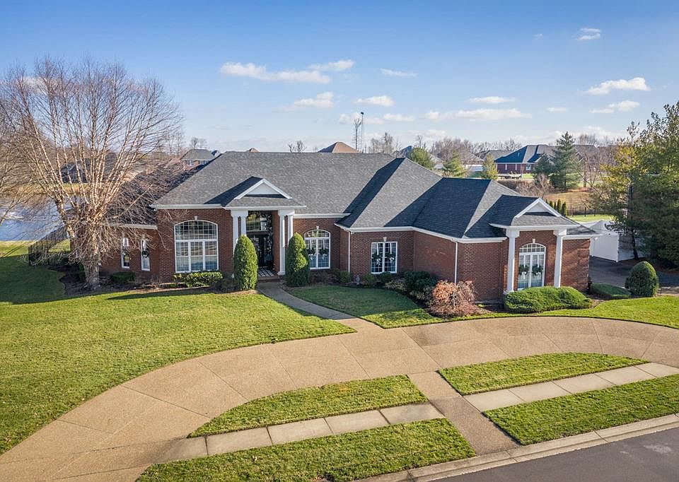 1st image of 4509 Lake Forest Dr