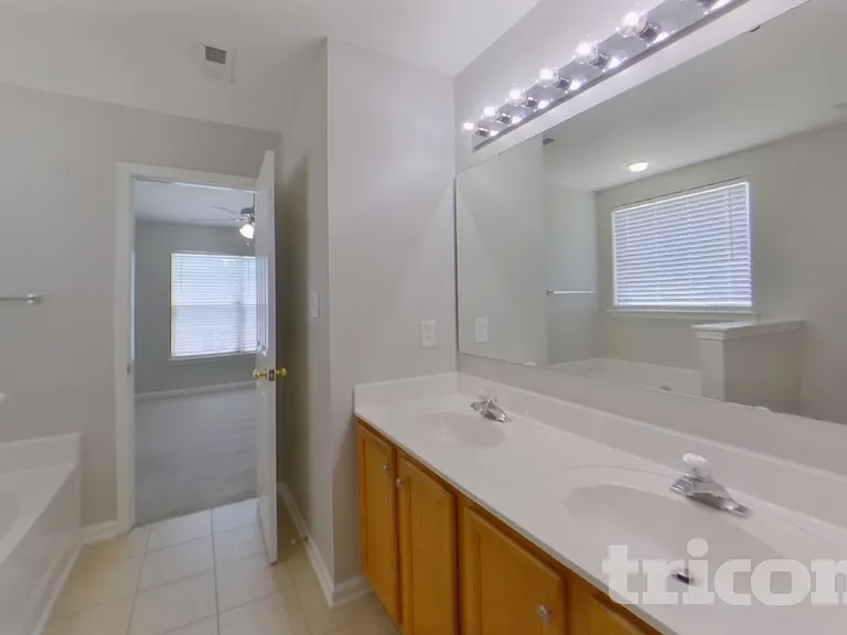2104 Gold Nugget Dr — Photo 7