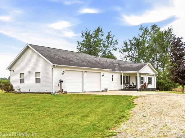 3135 Lee Hill Rd, Caro, MI 48723