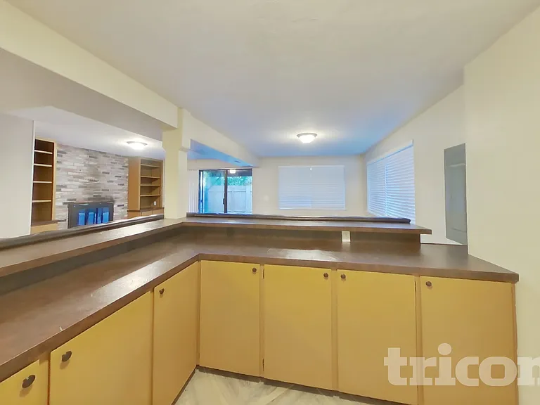 2108 E Phinney Bay Dr — Photo 6