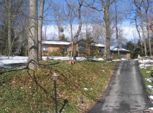 3665 Springetts Dr, York, PA 17406