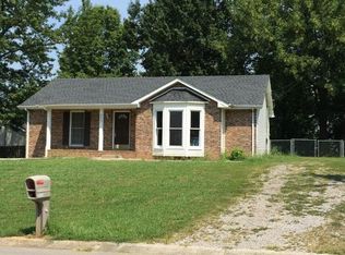 553 Somerset Ln, Clarksville, TN 37042
