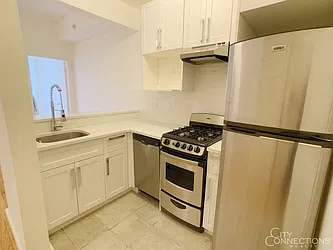 Rented by City Connections Realty