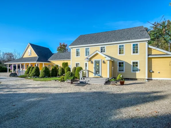146 Calef Highway, Barrington, NH 03825