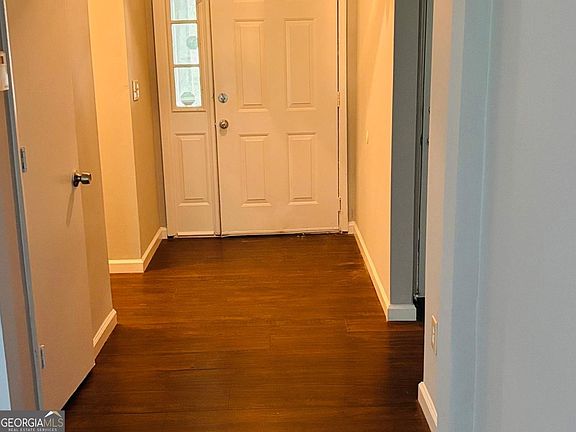 2nd image of 3393 Framingham Dr