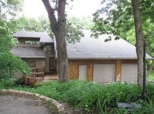 409 Bellevue Blvd N, Bellevue, NE 68005