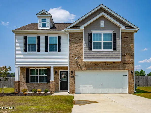 106 Featherstone Lane, New Bern, NC 28562