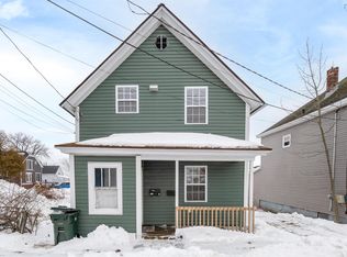 59 Johnston St, Sydney, NS B1P1T2