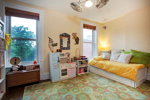 Rented by Douglas Elliman | media 9