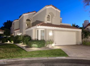 4021 E Laurel Ln NE, Phoenix, AZ 85028