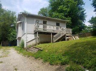 2706 Residence St, Alton, IL 62002