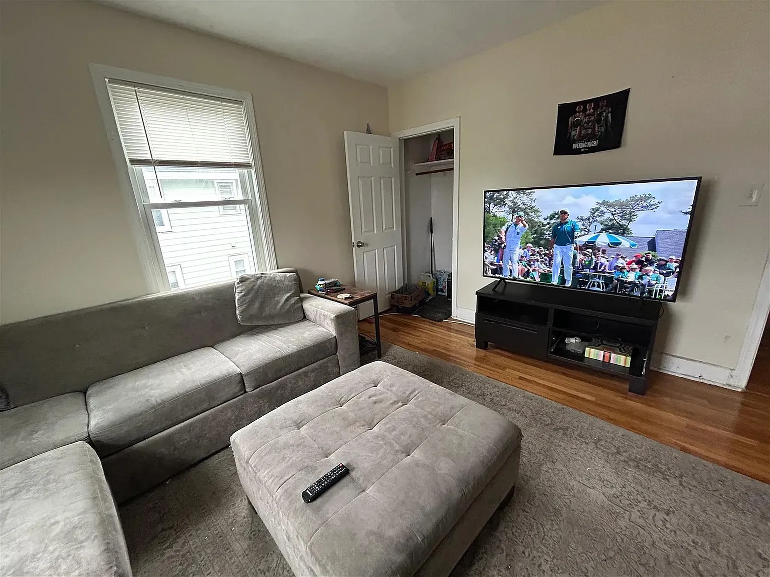 4 bed, 1.5 bath, 1500 sqft, $4,000 — Photo 1