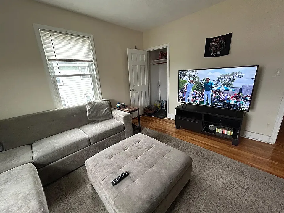 41 Hancock Ave #2