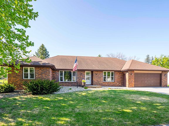 2nd image of 1320 Kahler Ct