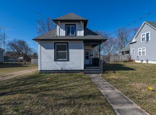 112 Pine St, Decatur, MI 49045