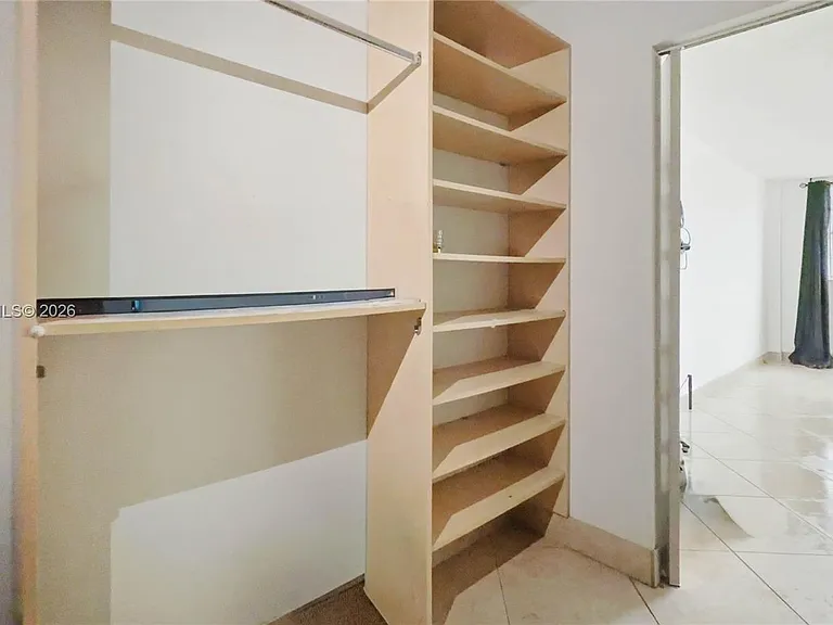 16450 Miami Dr #103 — Photo 13