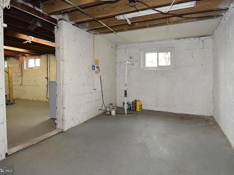 600 23rd St S — Photo 31