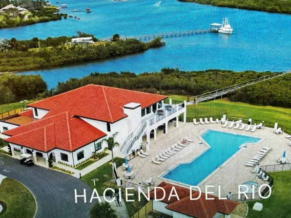 371 La Fiesta, Edgewater, FL 32141