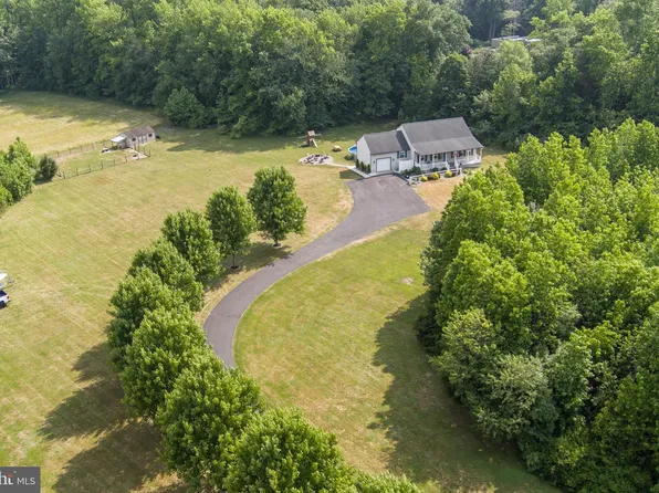 94 Island Rd, Monroeville, NJ 08343