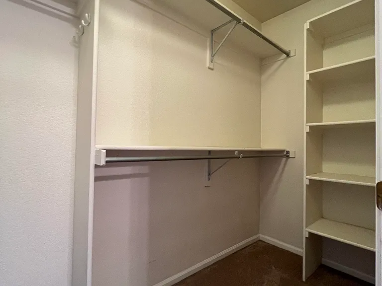 4953 Noble Park Pl — Photo 21