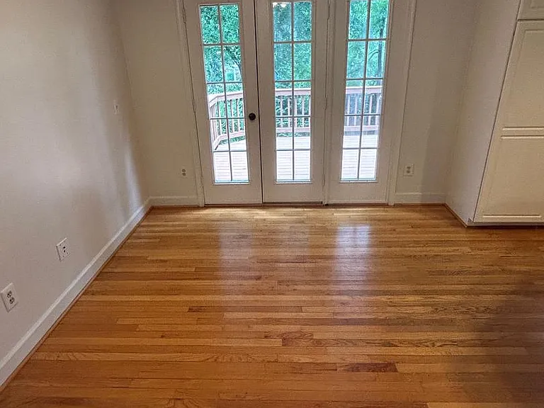 3945 Valley Ridge Dr — Photo 6