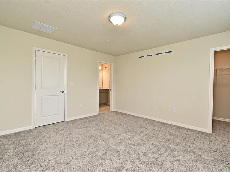 3101 Emerald Acres Ln — Photo 35