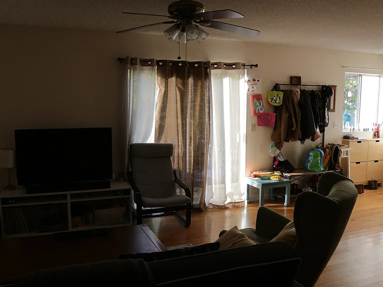 7869 Camino Huerta — Photo 3