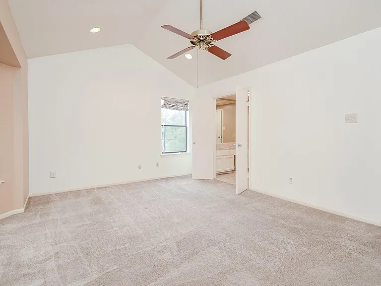 7447 Cambridge St #115 — Photo 24