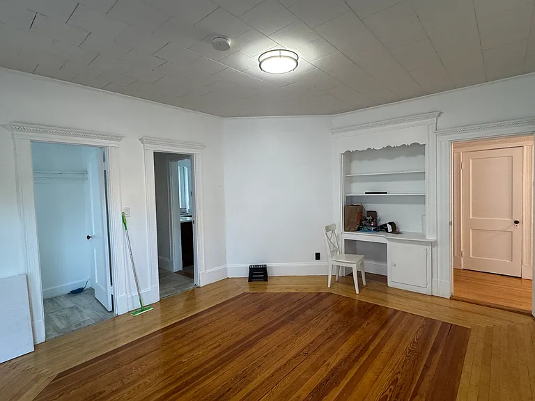 26 Brainerd Rd #1 — Photo 4