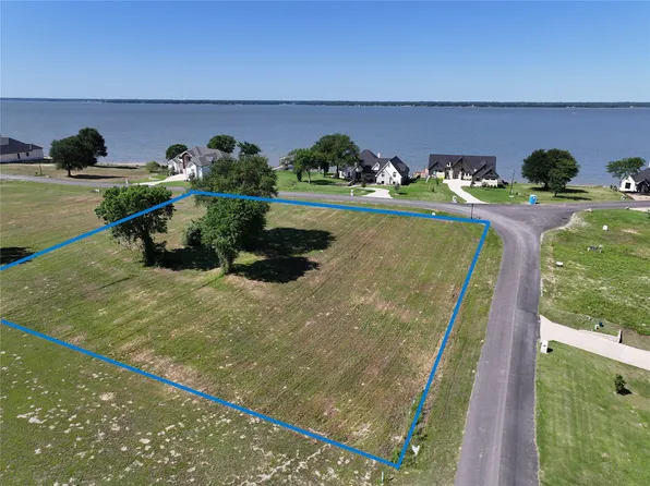 551 W Shoreline Dr, Kemp, TX 75143