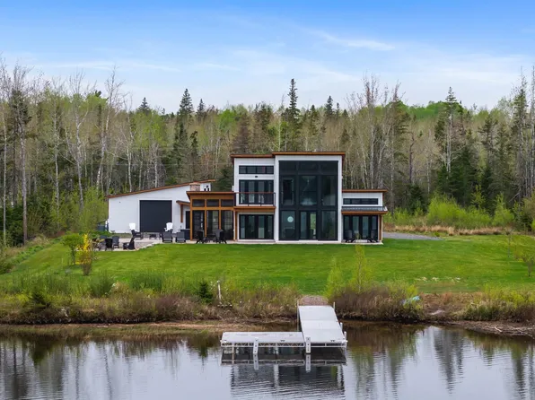 158 Blackberry Ln, Cumberland, NS B0M 1Z0