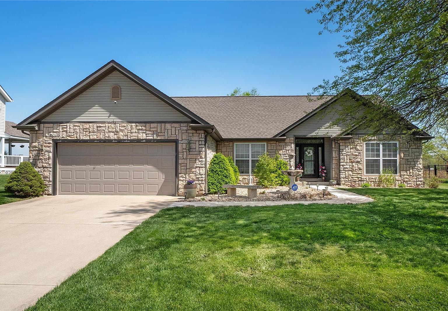 108 Liederkranz Ln, Millstadt, IL 62260 | Zillow