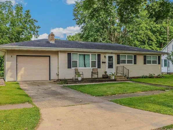 412 N Sherman St, Lagrange, IN 46761