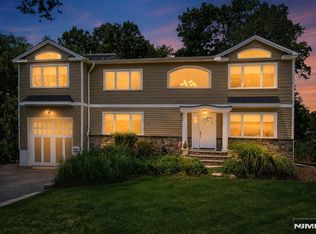 2604 Cleveland Ave, Washington Township, NJ 07676