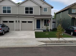 925 N Garrison Rd, Vancouver, WA 98664