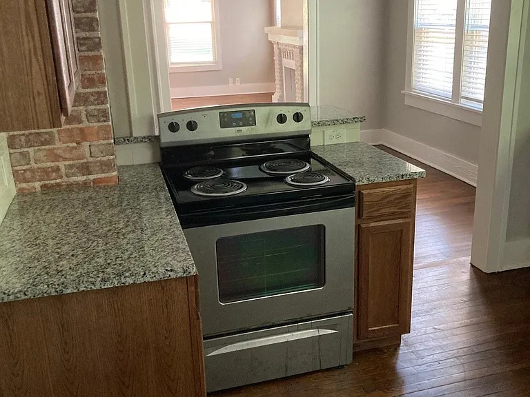 1159 N Boston Ave — Photo 10