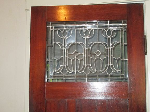leaded glass