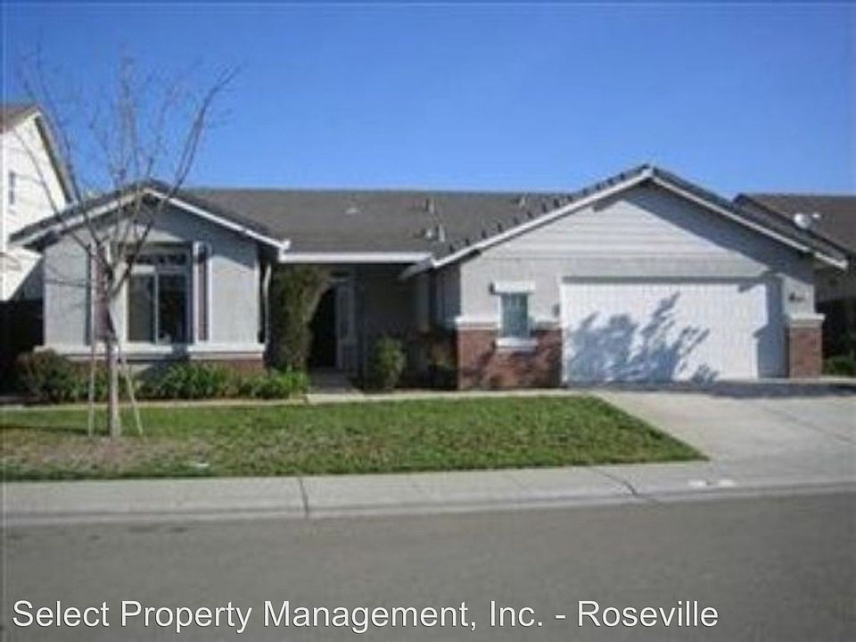 1st image of 310 Saint Lucia Way