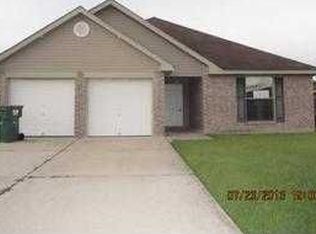 6 Saint Loupe Dr, La Place, LA 70068