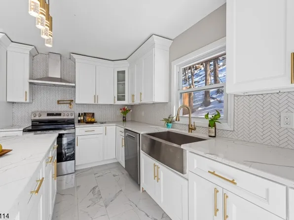 30 Vail Rd, Roxbury Twp., NJ 07850