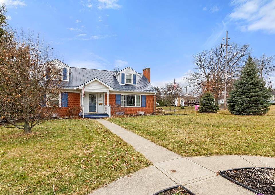 1st image of 985 Province Ln