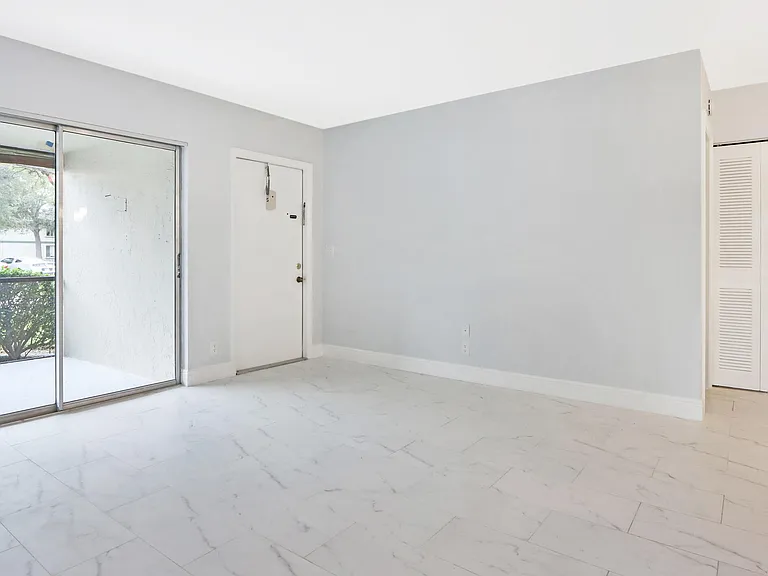 6313 Chasewood Dr #B — Photo 6