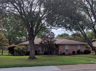 330 Roma Dr, Duncanville, TX 75116