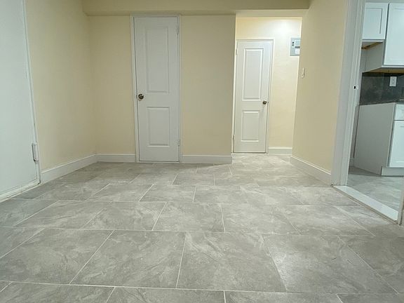 4th image of 189-14 Crocheron Ave #117