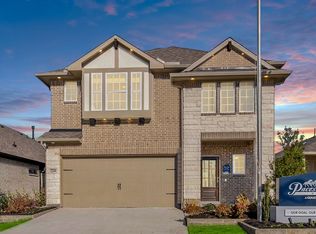 2208 Walden Pond Blvd, Forney, TX 75126