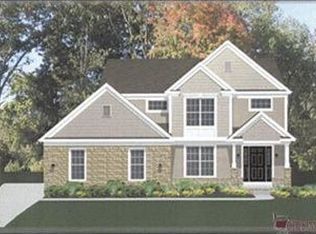 7115 Spring Walk Dr NE, Canton, OH 44721