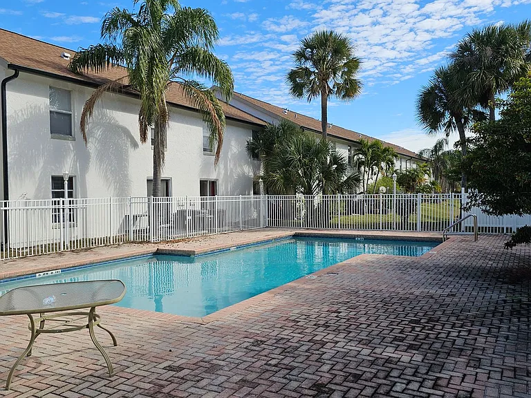 3651 N Goldenrod Rd #E105 — Photo 15