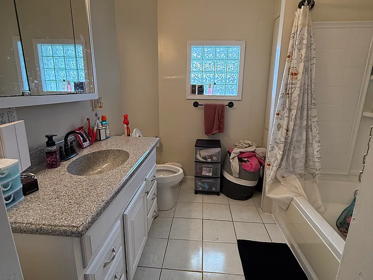 432 S James St — Photo 9