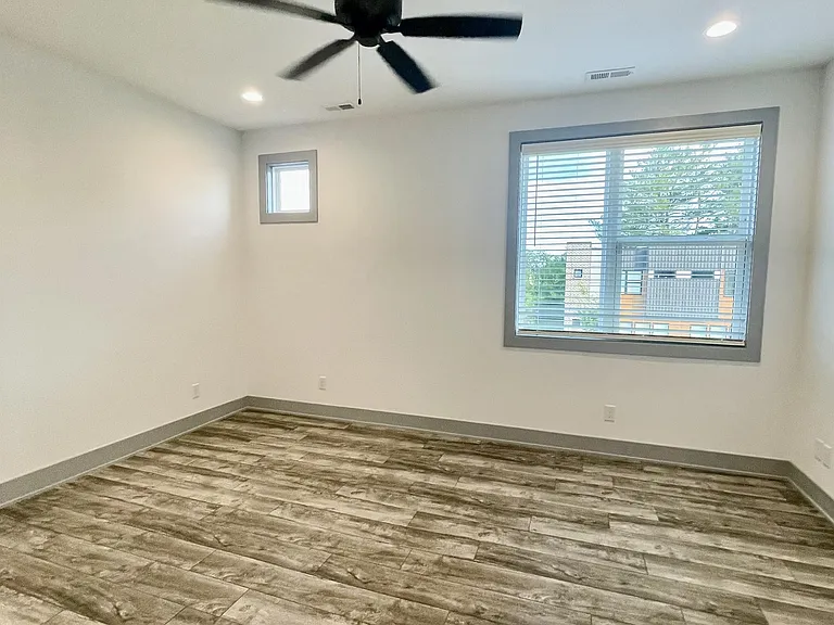 420 Breezewood Dr #107 — Photo 13