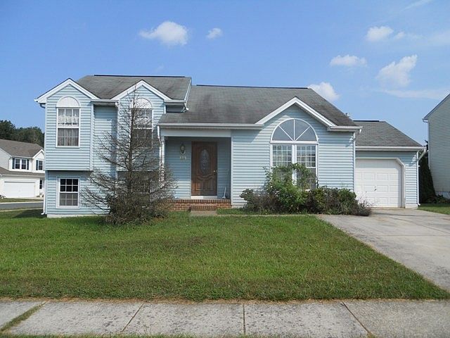 2nd image of 116 Kretlow Dr